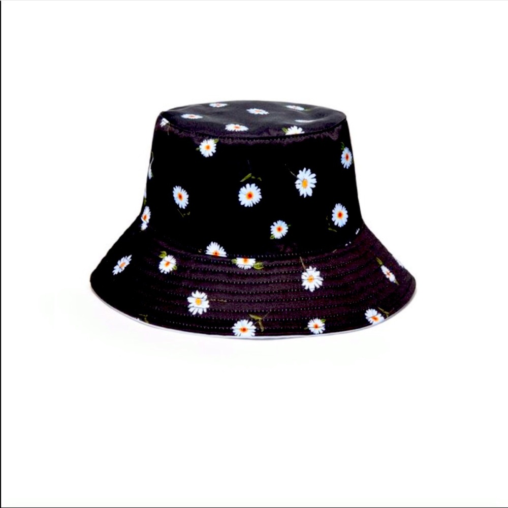 Alice + Olivia reversible hat